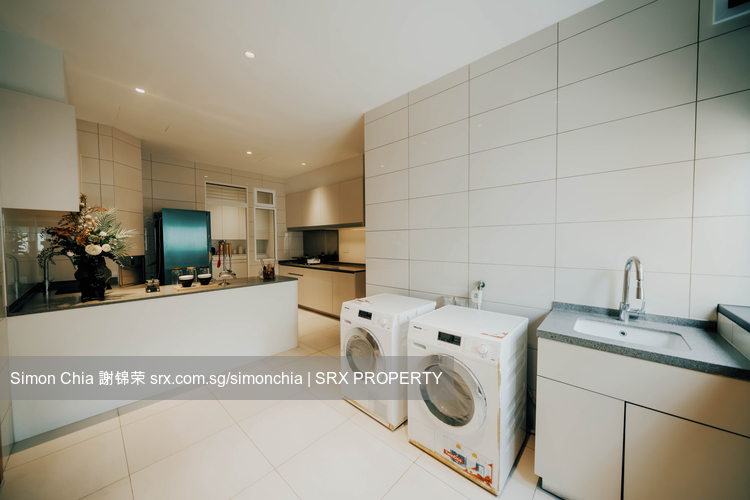 Marina One Residences (D1), Apartment #481180631